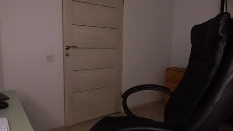  tommy burnzzz  online show from January 30, 2025, 2:38 am