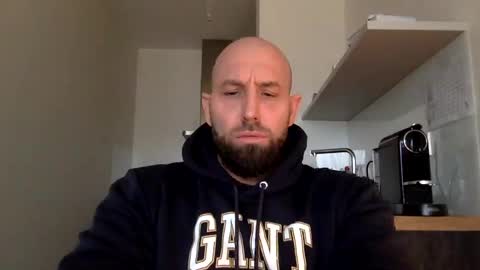 Snapshot of tommyx01 chatting on December 12, 2024, 10:02 am Thomas Fit online show from December 12, 2024, 10:02 am