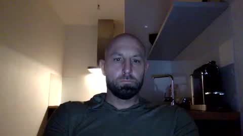 Snapshot of tommyx01 chatting on December 25, 2024, 3:28 pm Thomas Fit online show from December 25, 2024, 3:28 pm