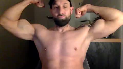 Snapshot of tommyx01 chatting on January 20, 2025, 4:23 pm Thomas Fit online show from January 20, 2025, 4:23 pm