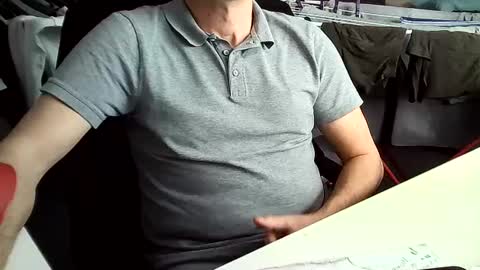 Snapshot of tomtom02029 chatting on January 20, 2025, 1:00 pm Tom online show from January 20, 2025, 1:00 pm