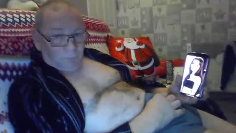 tony14712 online show from December 13, 2024, 1:04 am