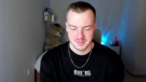 Snapshot of toohornyserj chatting on January 15, 2025, 11:51 pm toohornyserj online show from January 15, 2025, 11:51 pm