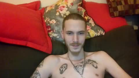 Snapshot of tootall803 chatting on September 23, 2025, 12:02 am TooTall803 online show from September 23, 2025, 12:02 am