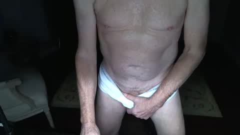 Snapshot of tops10ss chatting on February 10, 2025, 1:35 am tops10ss online show from February 10, 2025, 1:35 am