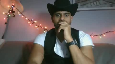 Snapshot of toronto029 chatting on November 14, 2025, 5:06 am hassanfunn at g m ail only local and clean no males online show from November 14, 2025, 5:06 am