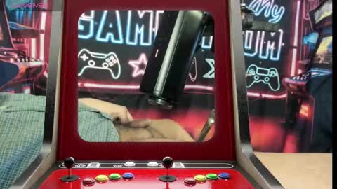 Snapshot of toysformycock chatting on December 2, 2024, 9:13 am ToysForMyCock online show from December 2, 2024, 9:13 am