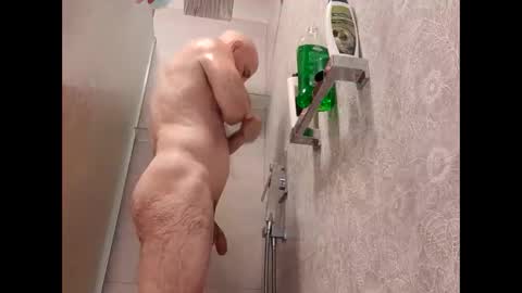 Snapshot of tra649167 chatting on September 18, 2025, 10:06 am tra649167 online show from September 18, 2025, 10:06 am