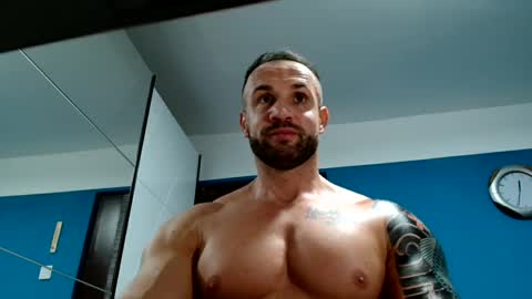 Snapshot of tridentmuscles chatting on January 9, 2025, 10:31 am tridentmuscles online show from January 9, 2025, 10:31 am