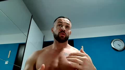 Snapshot of tridentmuscles chatting on February 3, 2025, 2:24 pm tridentmuscles online show from February 3, 2025, 2:24 pm