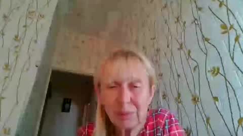 Snapshot of trinaadair chatting on November 3, 2025, 12:06 pm TrinaAdair online show from November 3, 2025, 12:06 pm