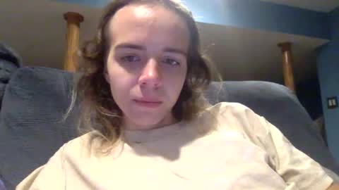 Snapshot of trippybb222 chatting on October 16, 2025, 9:49 pm trippybb222 online show from October 16, 2025, 9:49 pm