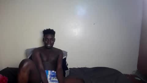 Snapshot of trisboo5 chatting on February 23, 2025, 1:10 pm Trisboo5 online show from February 23, 2025, 1:10 pm