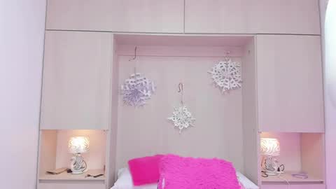 Snapshot of trishamoon chatting on December 24, 2024, 10:11 am TRISHA online show from December 24, 2024, 10:11 am