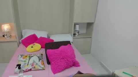 Snapshot of trishamoon chatting on January 23, 2025, 3:58 am TRISHA online show from January 23, 2025, 3:58 am