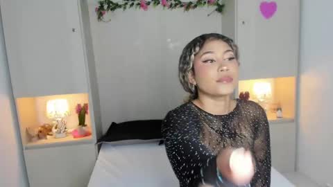 Snapshot of trishamoon chatting on March 7, 2025, 3:40 am TRISHA online show from March 7, 2025, 3:40 am