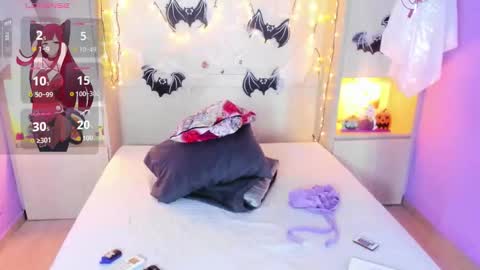 Snapshot of trishamoon chatting on October 19, 2025, 4:13 am TRISHA online show from October 19, 2025, 4:13 am