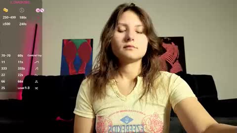 Snapshot of trixibell chatting on October 18, 2025, 4:15 am trixibell online show from October 18, 2025, 4:15 am