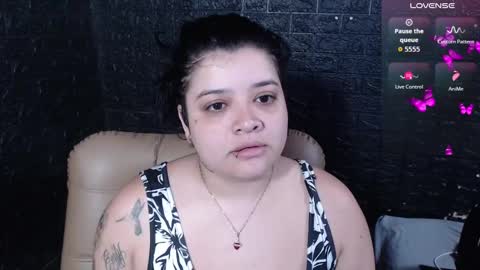 Snapshot of trixxiee_ chatting on September 20, 2025, 10:16 am trixxiee_ online show from September 20, 2025, 10:16 am