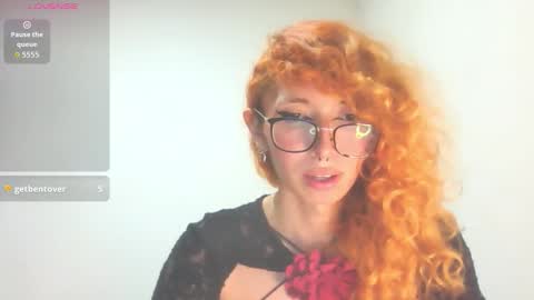 Snapshot of trixy_roses chatting on September 22, 2025, 6:26 am Trixy Rose online show from September 22, 2025, 6:26 am