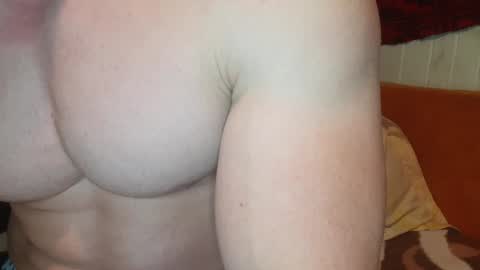 Snapshot of troncq chatting on December 17, 2024, 3:49 pm Troncq online show from December 17, 2024, 3:49 pm