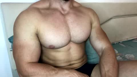 Snapshot of troncq chatting on October 2, 2025, 1:07 pm Troncq online show from October 2, 2025, 1:07 pm