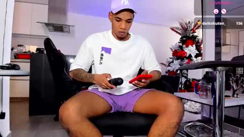 Snapshot of troywesly_ chatting on January 11, 2025, 9:04 pm Troy wesly online show from January 11, 2025, 9:04 pm