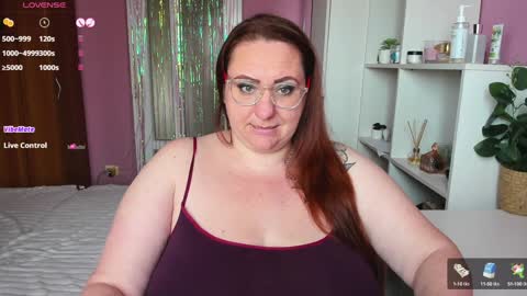 Snapshot of truly_goddess chatting on January 30, 2025, 10:08 am Adelle online show from January 30, 2025, 10:08 am