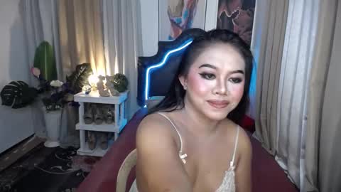 Snapshot of tsamandaxxx chatting on February 4, 2025, 5:31 am tsamandaxxx online show from February 4, 2025, 5:31 am