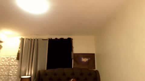 Snapshot of tshugescock chatting on October 18, 2025, 3:24 pm SEDUCTIVEmistresCUMS online show from October 18, 2025, 3:24 pm