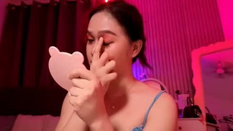 Snapshot of tsnathaliasilvana chatting on October 2, 2025, 11:17 am Bella Ratbu online show from October 2, 2025, 11:17 am