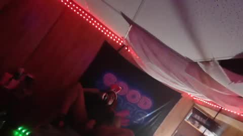 Snapshot of tsnitra chatting on December 15, 2024, 12:28 pm TsNitra online show from December 15, 2024, 12:28 pm