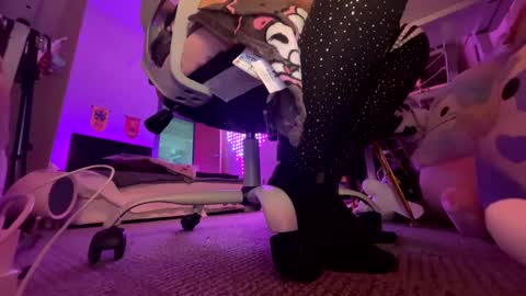 Snapshot of tsunderenextdoor chatting on January 23, 2025, 7:51 pm MOCHI NEXT DOOR online show from January 23, 2025, 7:51 pm