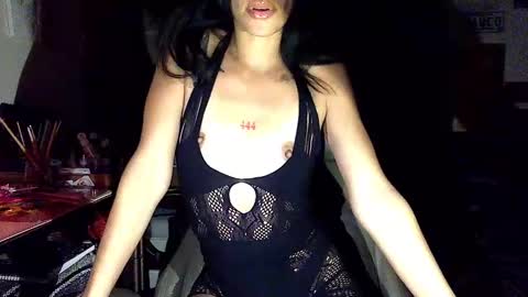 Snapshot of tucataleya chatting on January 28, 2025, 2:11 am MissCataleya online show from January 28, 2025, 2:11 am