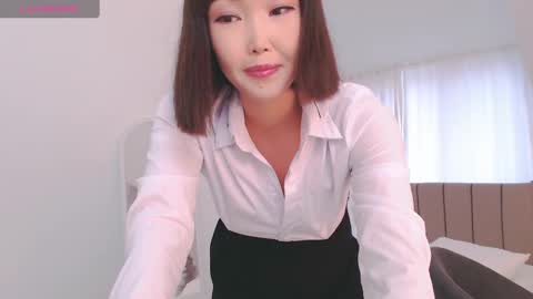 Snapshot of tumilio chatting on December 21, 2024, 6:19 am TumiLio online show from December 21, 2024, 6:19 am