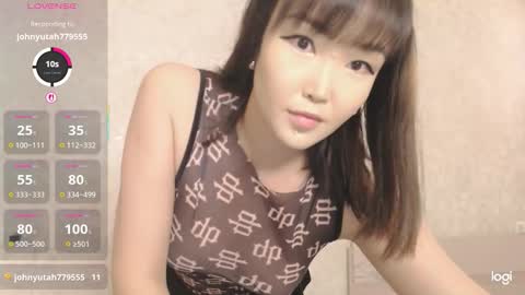 Snapshot of tumilio chatting on September 15, 2025, 1:22 pm TumiLio online show from September 15, 2025, 1:22 pm