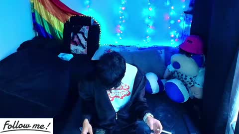 Snapshot of twink_sebas_ chatting on December 29, 2024, 12:55 pm  Bad boy sebastian  online show from December 29, 2024, 12:55 pm