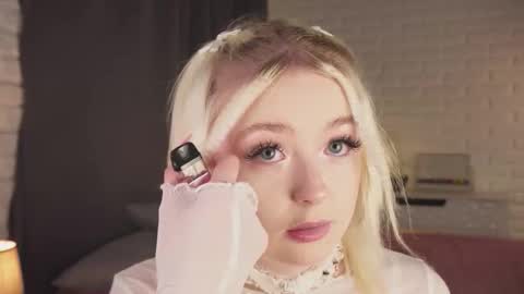 Snapshot of twinklefluff chatting on October 14, 2025, 4:08 pm twinklefluff online show from October 14, 2025, 4:08 pm