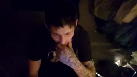 Snapshot of twistedblizzy chatting on December 15, 2024, 12:28 pm TwistedBlizzy online show from December 15, 2024, 12:28 pm