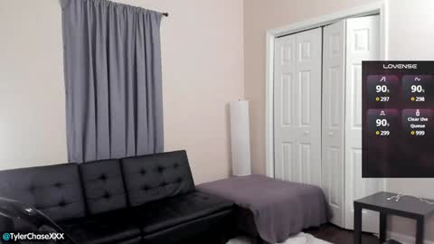 Snapshot of tylerchasexxx chatting on January 29, 2025, 9:28 pm Tyler Chase online show from January 29, 2025, 9:28 pm