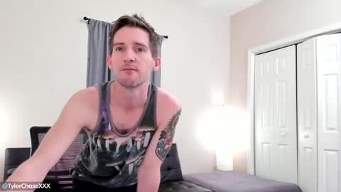 Snapshot of tylerchasexxx chatting on March 12, 2025, 9:24 pm Tyler Chase online show from March 12, 2025, 9:24 pm