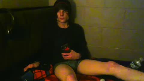 Snapshot of tylerlee199169 chatting on March 2, 2025, 10:35 am Tyler online show from March 2, 2025, 10:35 am