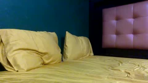 Snapshot of unlimitedfantasy chatting on October 6, 2025, 1:25 am Thiago online show from October 6, 2025, 1:25 am