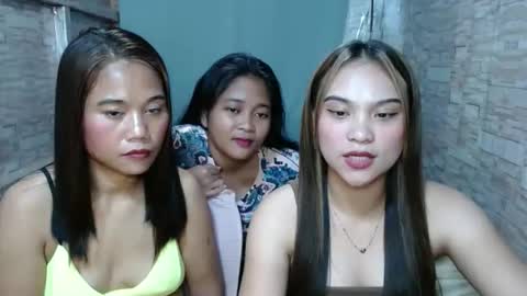 Snapshot of ur_prettymitch chatting on October 8, 2025, 3:31 pm ur_prettymitch online show from October 8, 2025, 3:31 pm