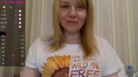 Snapshot of urbadkitty chatting on December 15, 2024, 12:06 pm urbadkitty online show from December 15, 2024, 12:06 pm