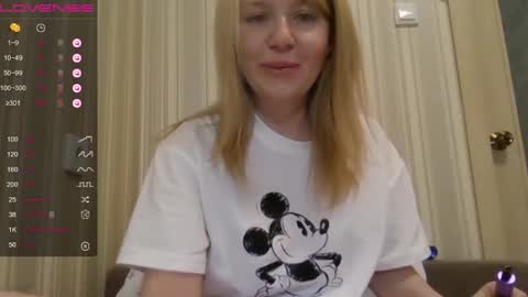 Snapshot of urbadkitty chatting on January 11, 2025, 3:31 pm urbadkitty online show from January 11, 2025, 3:31 pm