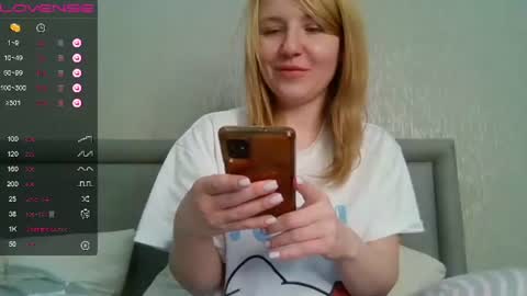 Snapshot of urbadkitty chatting on January 20, 2025, 10:18 am urbadkitty online show from January 20, 2025, 10:18 am