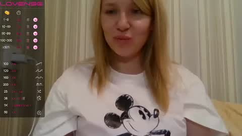 Snapshot of urbadkitty chatting on February 21, 2025, 11:55 am urbadkitty online show from February 21, 2025, 11:55 am