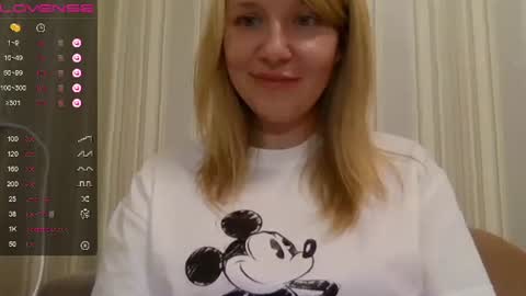 Snapshot of urbadkitty chatting on February 22, 2025, 6:19 pm urbadkitty online show from February 22, 2025, 6:19 pm