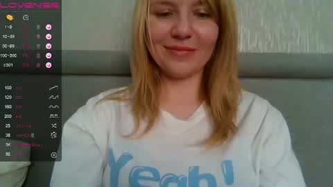 Snapshot of urbadkitty chatting on March 12, 2025, 10:05 am urbadkitty online show from March 12, 2025, 10:05 am